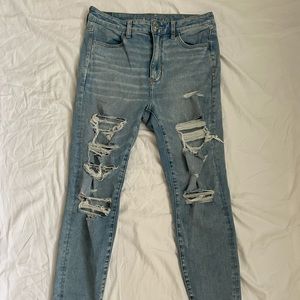 American Eagle Light Washed Ripped Jeans